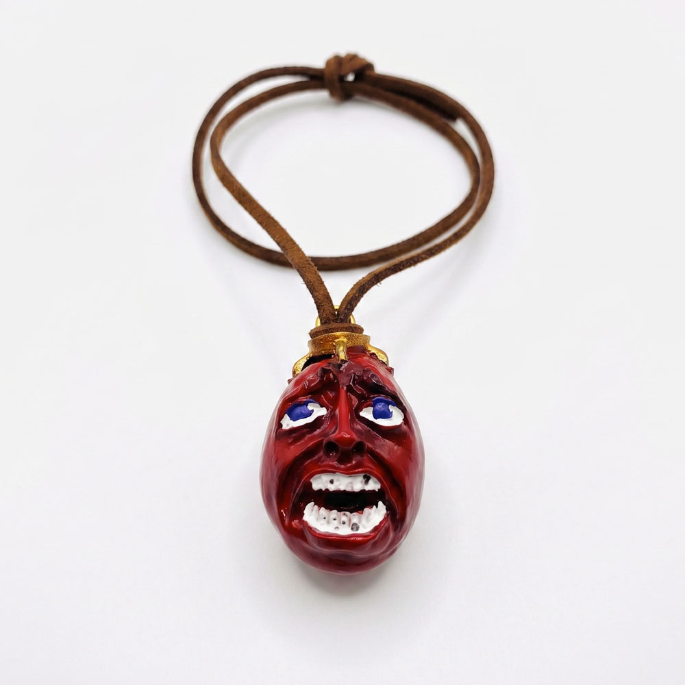 necklace-berserk-eggoftheking Подвеска Берсерк Яйцо короля — изображение 1